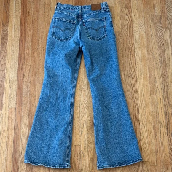 Levi’s 70s High Flare Wide Leg Jeans - Picture 5 of 6